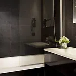 Caron Le Marais Отель 3*