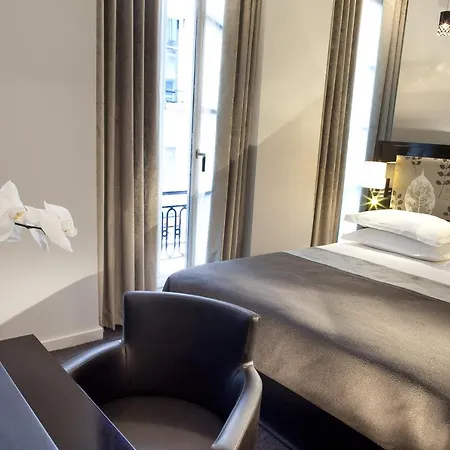 Caron Le Marais فندق