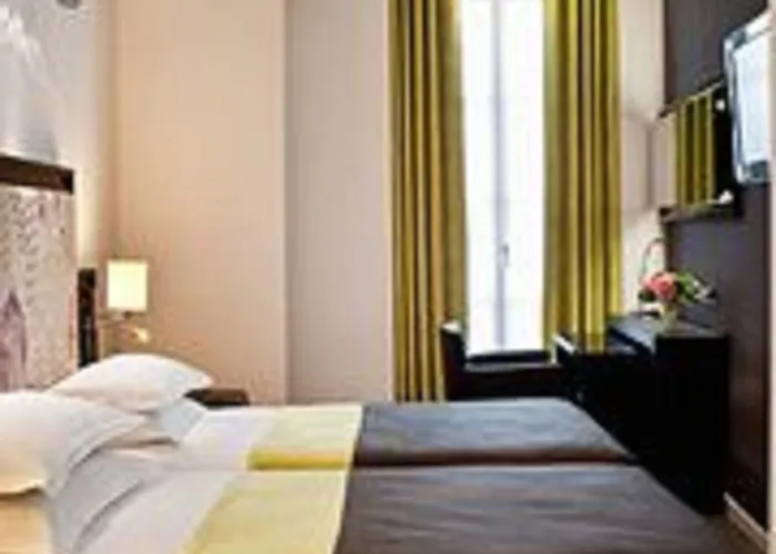 Caron Le Marais Hotel