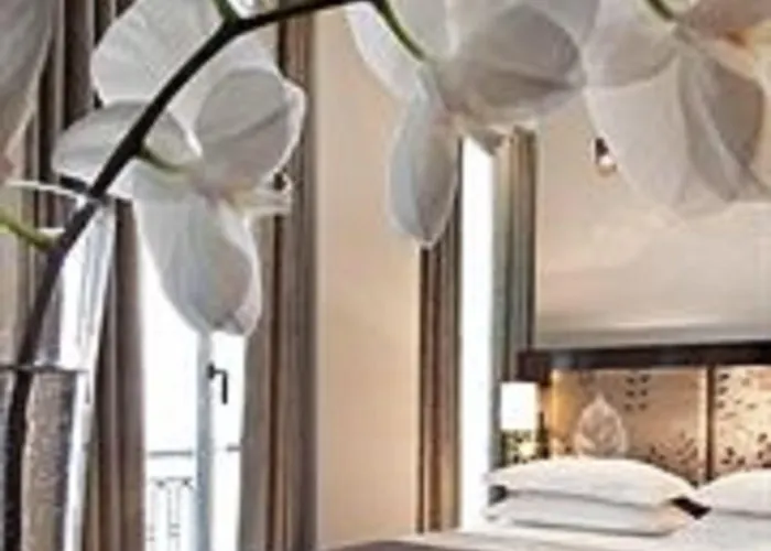 Caron Le Marais Hotel