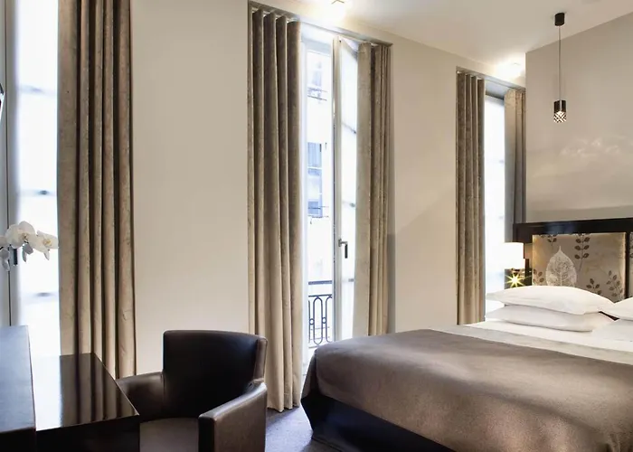 Otel Caron Le Marais 3*