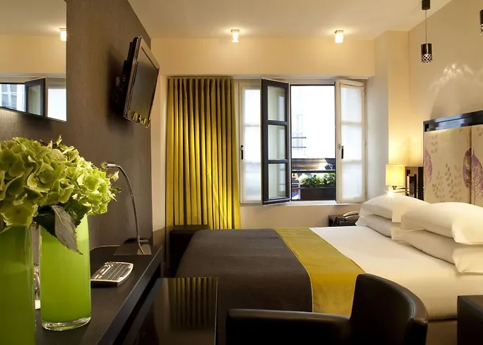 Caron Le Marais Otel